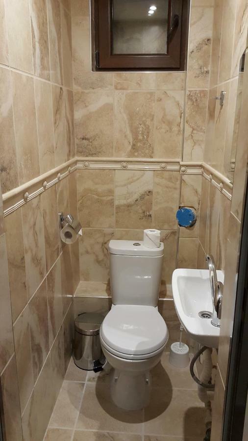 Guest Rooms Old Captain Burgas City Exterior foto